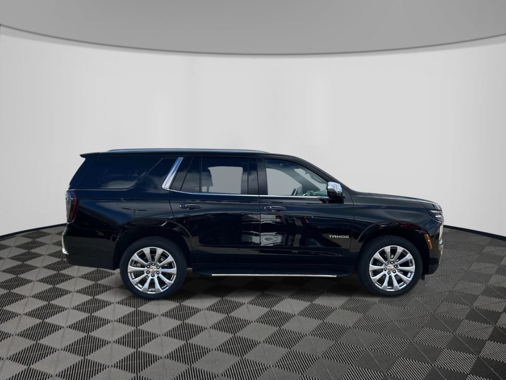Used 2025 Chevrolet Tahoe Premier AWD/4WD image 4