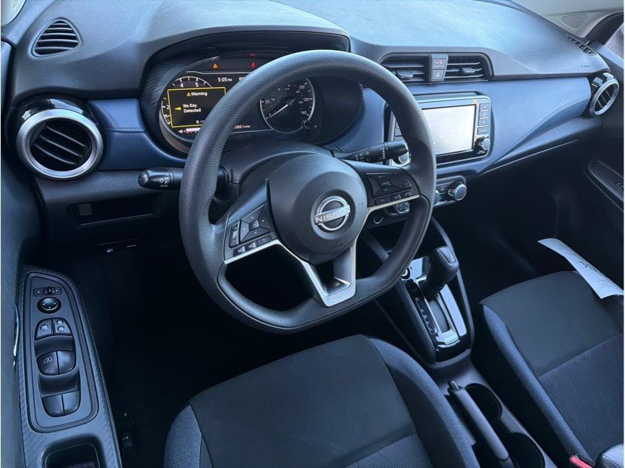 Used 2024 Nissan Versa SV FWD image 2