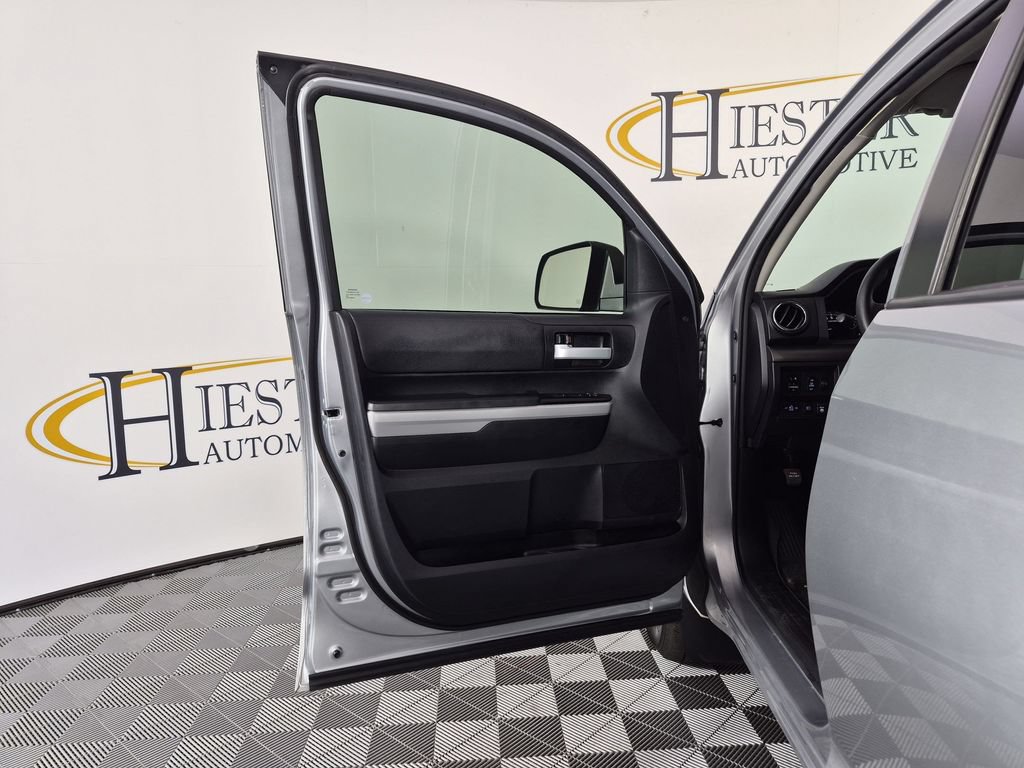 Used 2020 Toyota Tundra SR5 w/ SR5 Upgrade Package RWD image 14