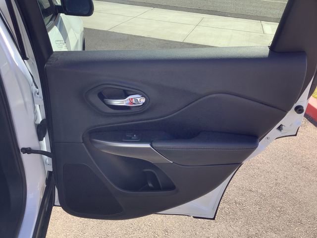 Used 2021 Jeep Cherokee Latitude image 33