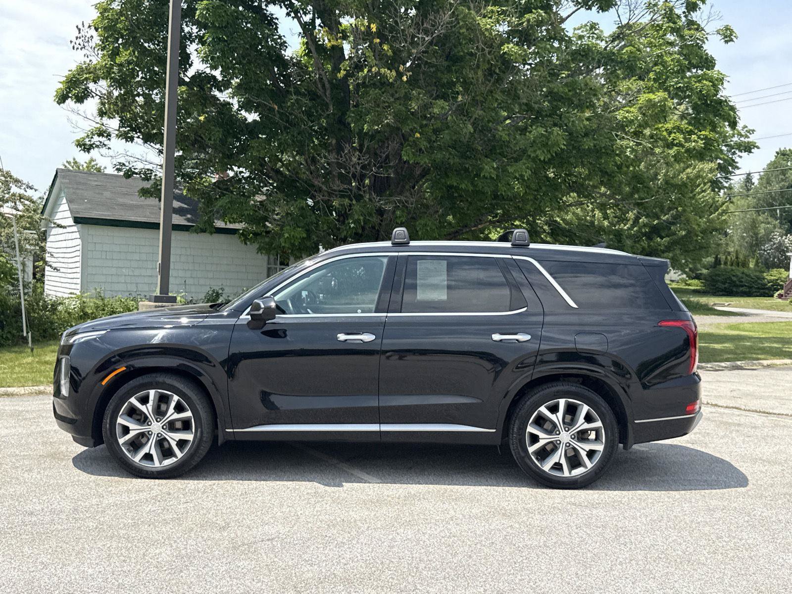 Used 2021 Hyundai Palisade Limited AWD/4WD image 3