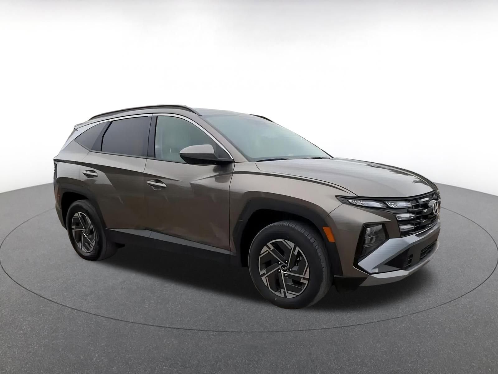 Used 2025 Hyundai Tucson Blue video 2