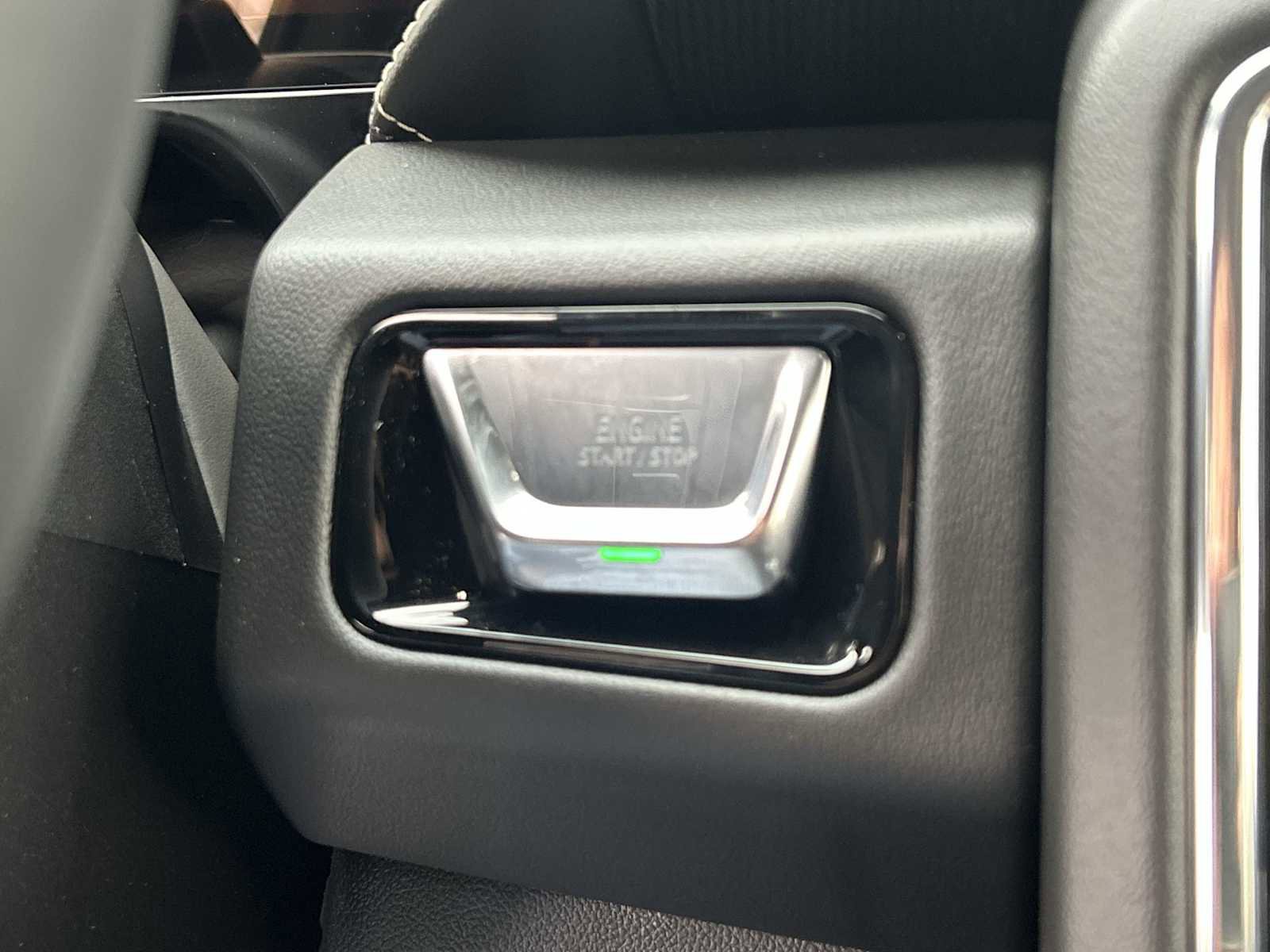 New 2026 GMC Yukon Elevation image 28