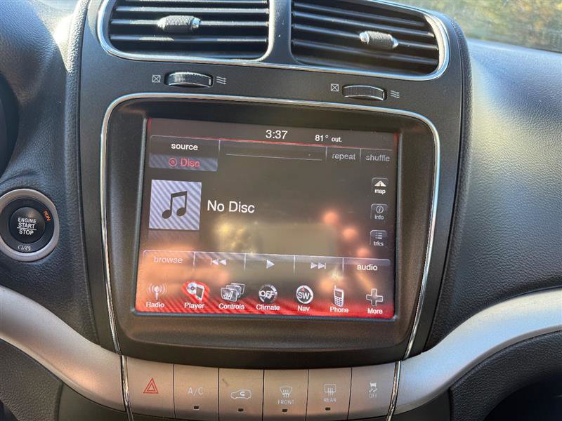 Used 2018 Dodge Journey Crossroad w/ Nav & Sun Group image 27