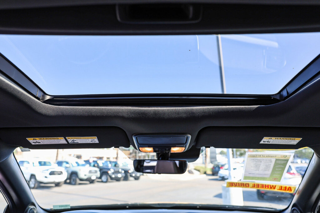 Used 2024 Honda Passport EX-L image 7