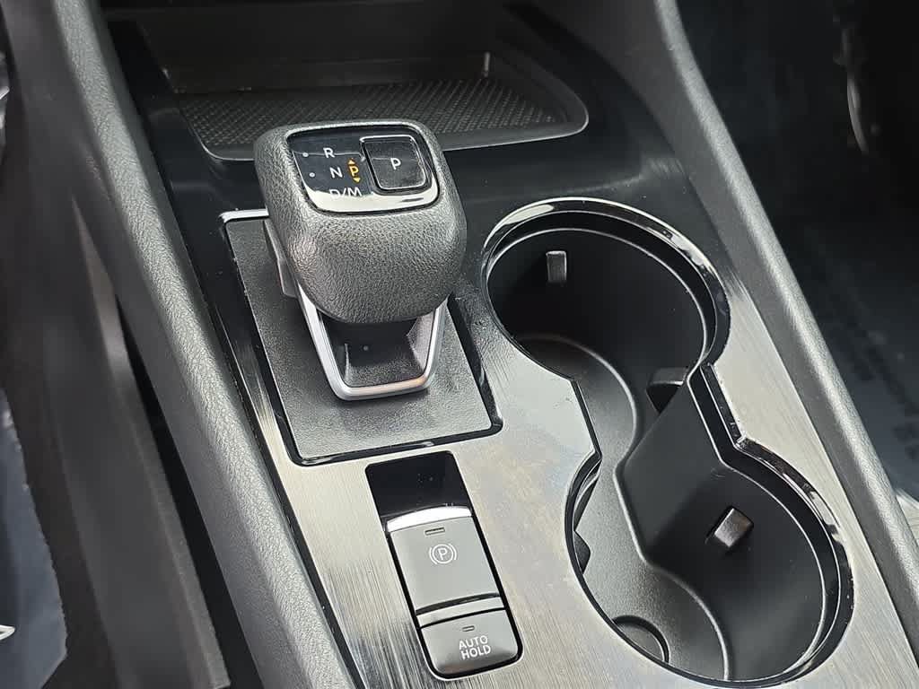 Used 2021 Nissan Rogue SV AWD/4WD image 23