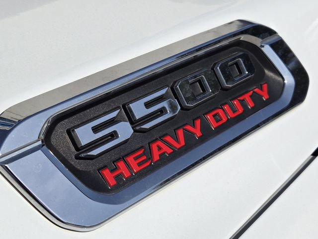 Used 2024 RAM 5500 Tradesman w/ Chrome Appearance Group AWD/4WD image 12
