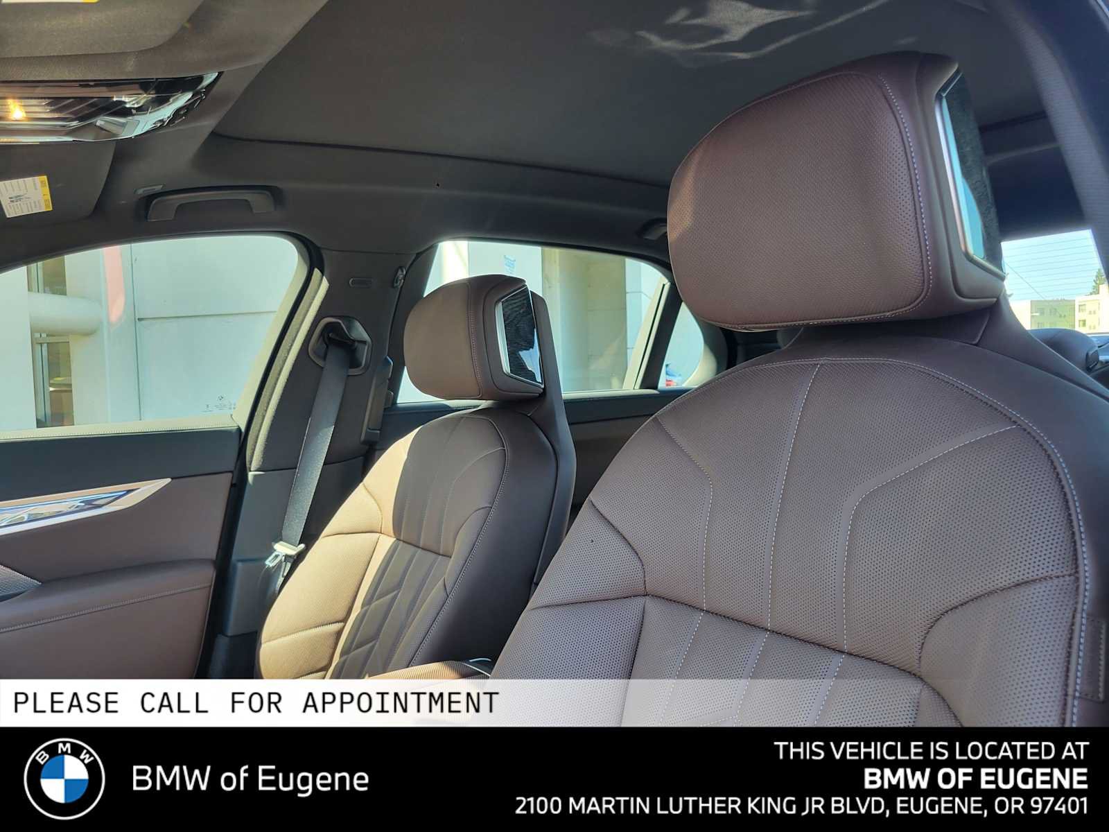 Used 2025 BMW i7 eDrive50 w/ M Sport Package RWD image 25