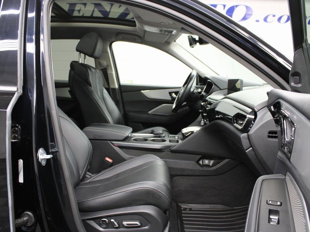 Used 2023 Acura MDX SH-AWD w/ Technology Package image 28