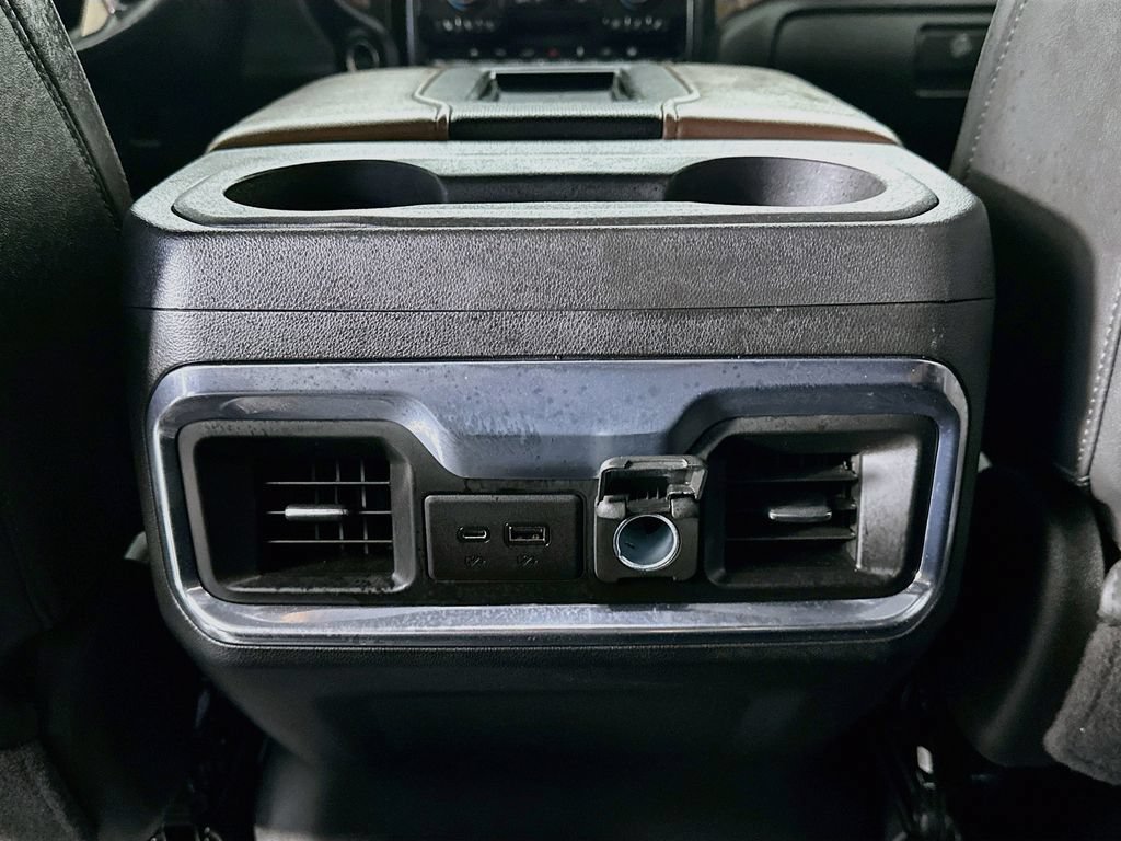 Used 2022 Chevrolet Silverado 1500 High Country w/ Technology Package AWD/4WD image 22