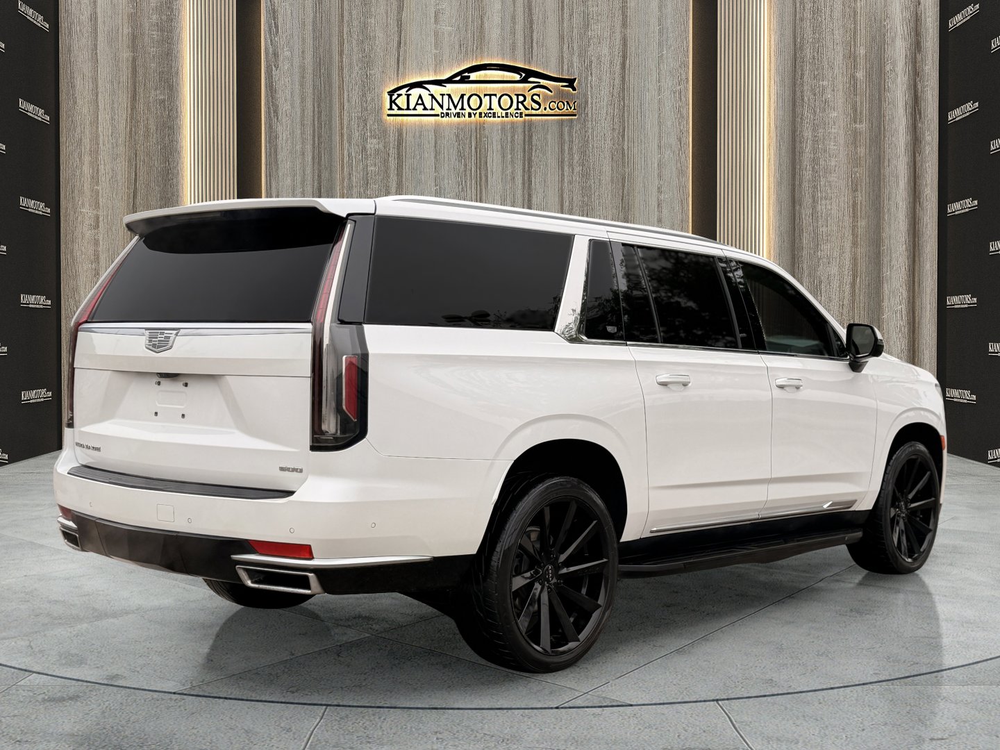 Used 2021 Cadillac Escalade ESV Premium Luxury AWD/4WD image 7