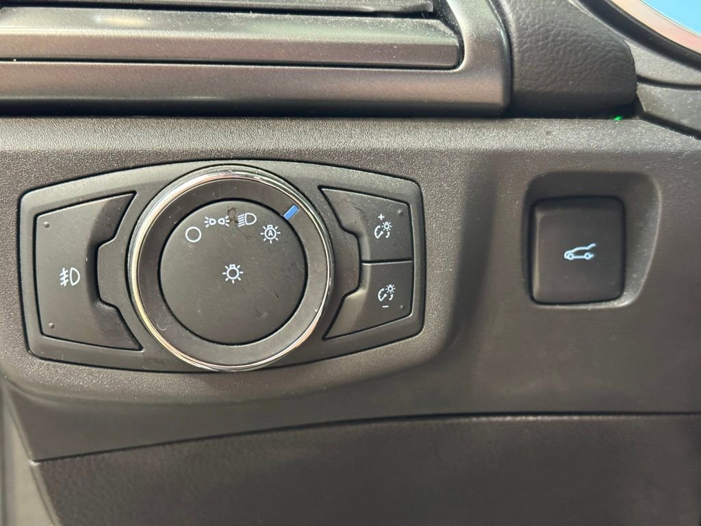 Used 2016 Ford Fusion Titanium image 26