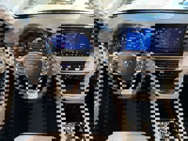 New 2026 Ford Explorer Active w/ Active Comfort Package image 14