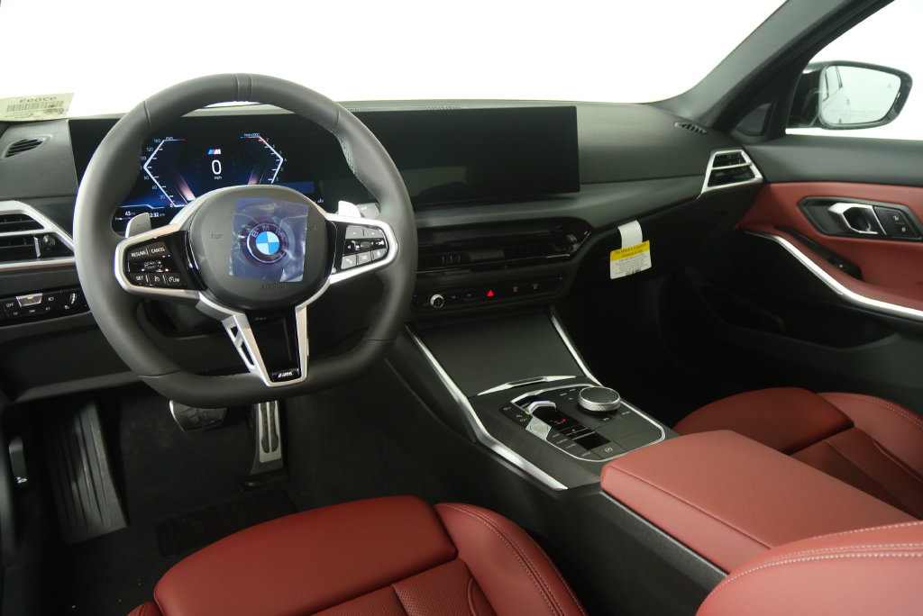 Used 2026 BMW 330i Sedan w/ M Sport Package RWD image 18