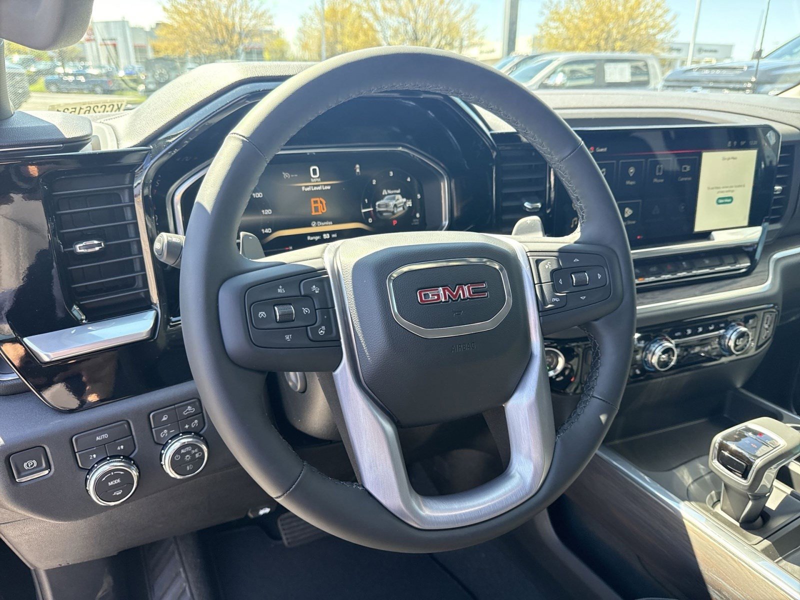 New 2026 GMC Sierra 1500 SLT image 13