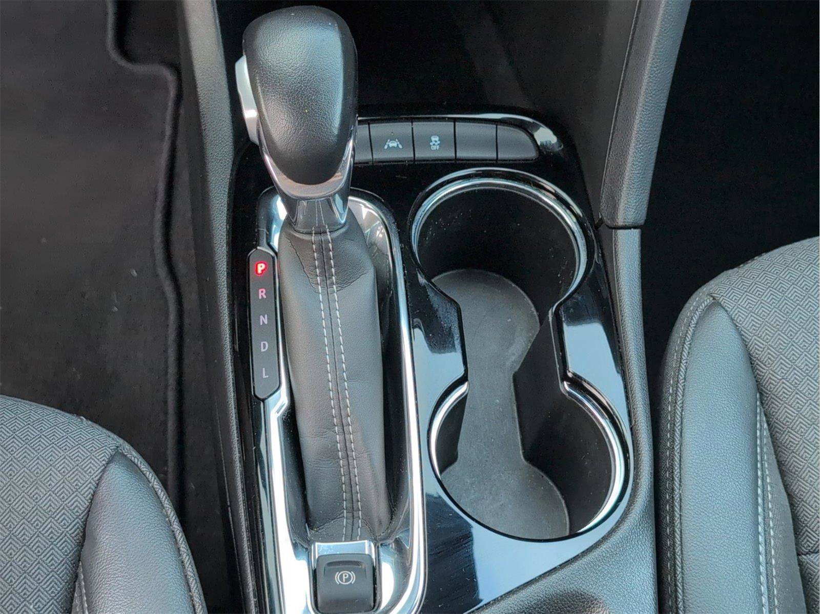 Used 2022 Buick Encore GX Select image 32