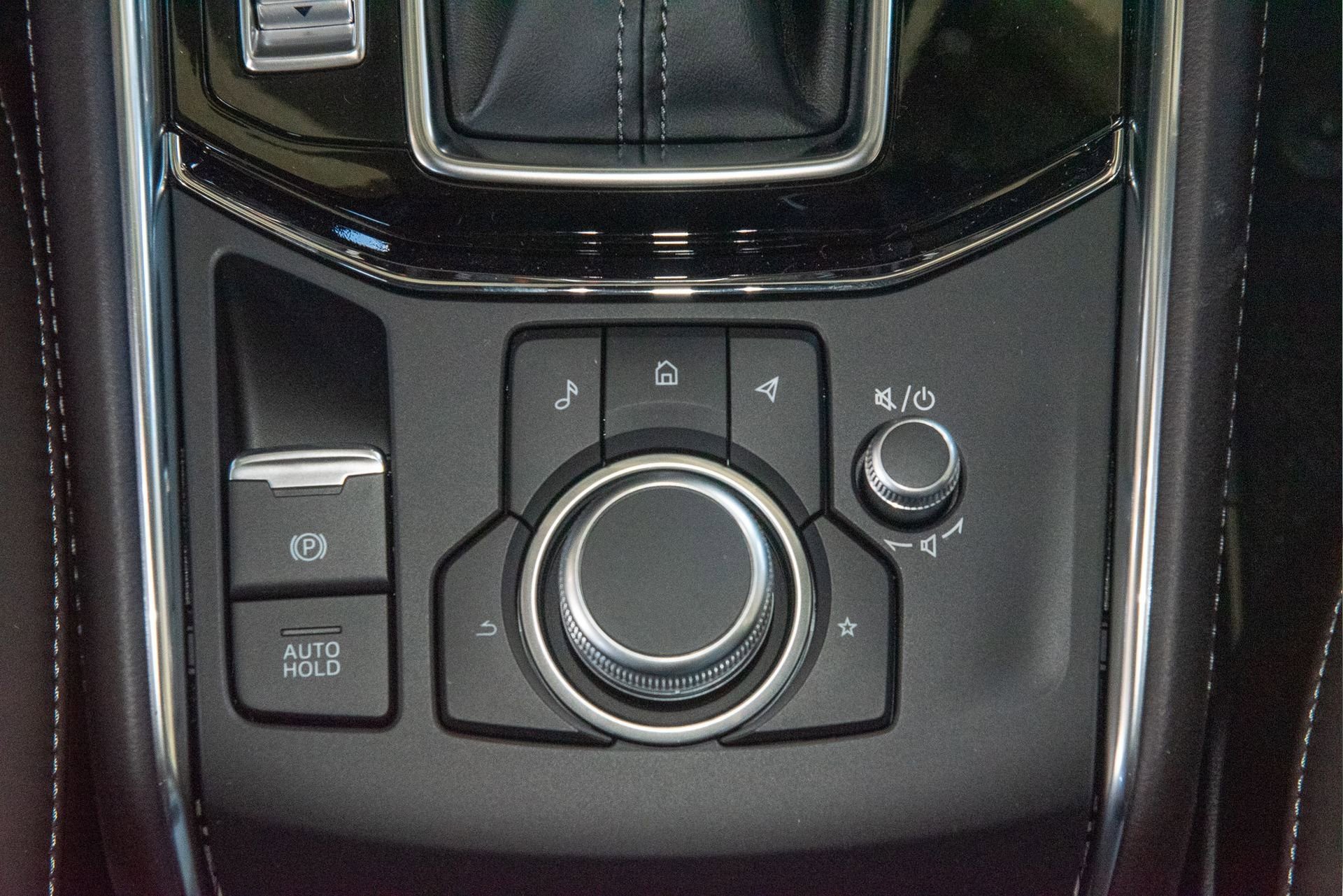 Used 2025 MAZDA CX-5 Signature image 24