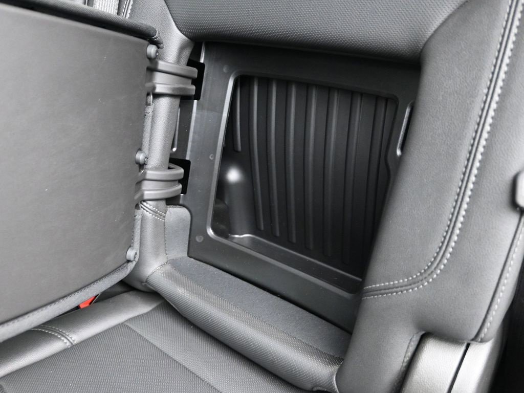 Certified 2024 GMC Sierra 1500 SLT image 30