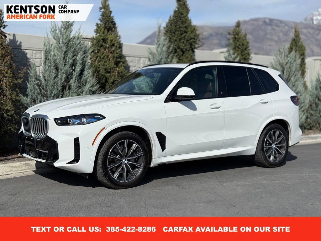 Used 2025 BMW X5 xDrive40i w/ M Sport Package image 1