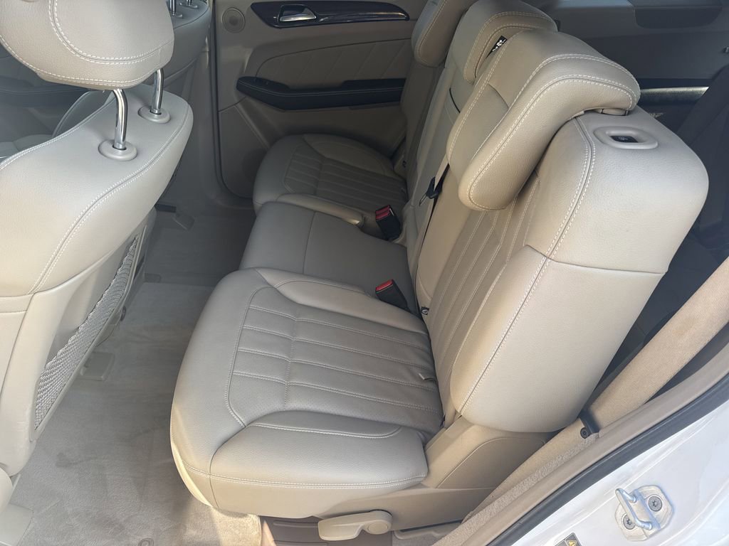 Used 2016 Mercedes-Benz GL 450 4MATIC image 19