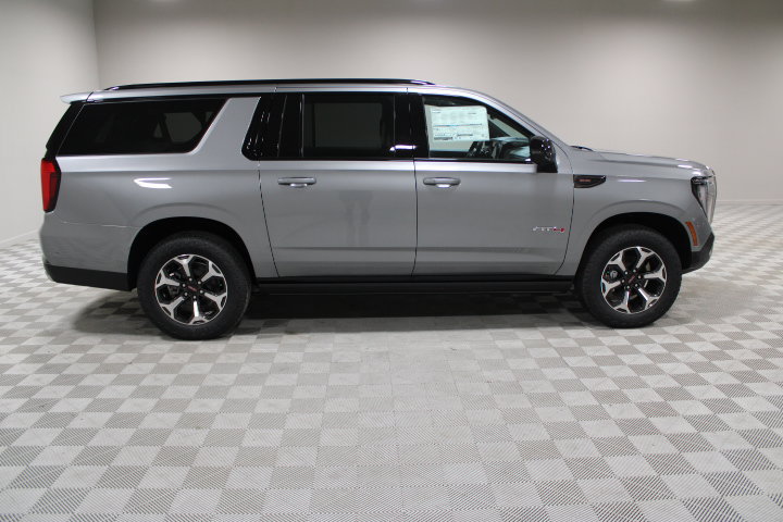 New 2026 GMC Yukon XL AT4 Ultimate AWD/4WD image 13