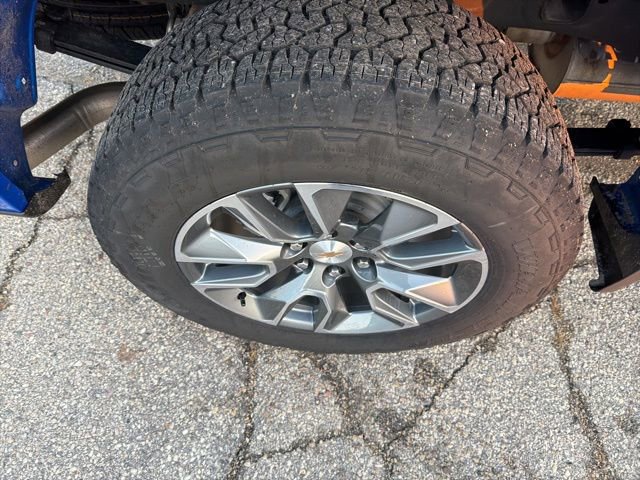 Used 2025 Chevrolet Silverado 1500 LT image 25