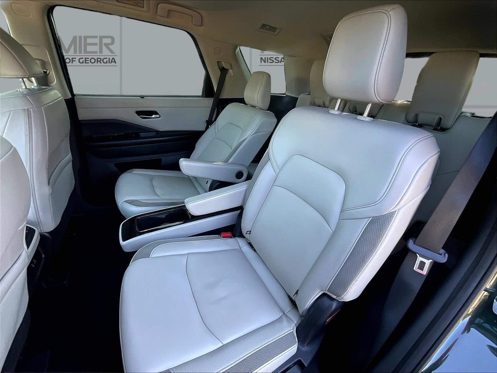 Certified 2023 Nissan Pathfinder SL w/ SL Premium Package AWD/4WD image 17