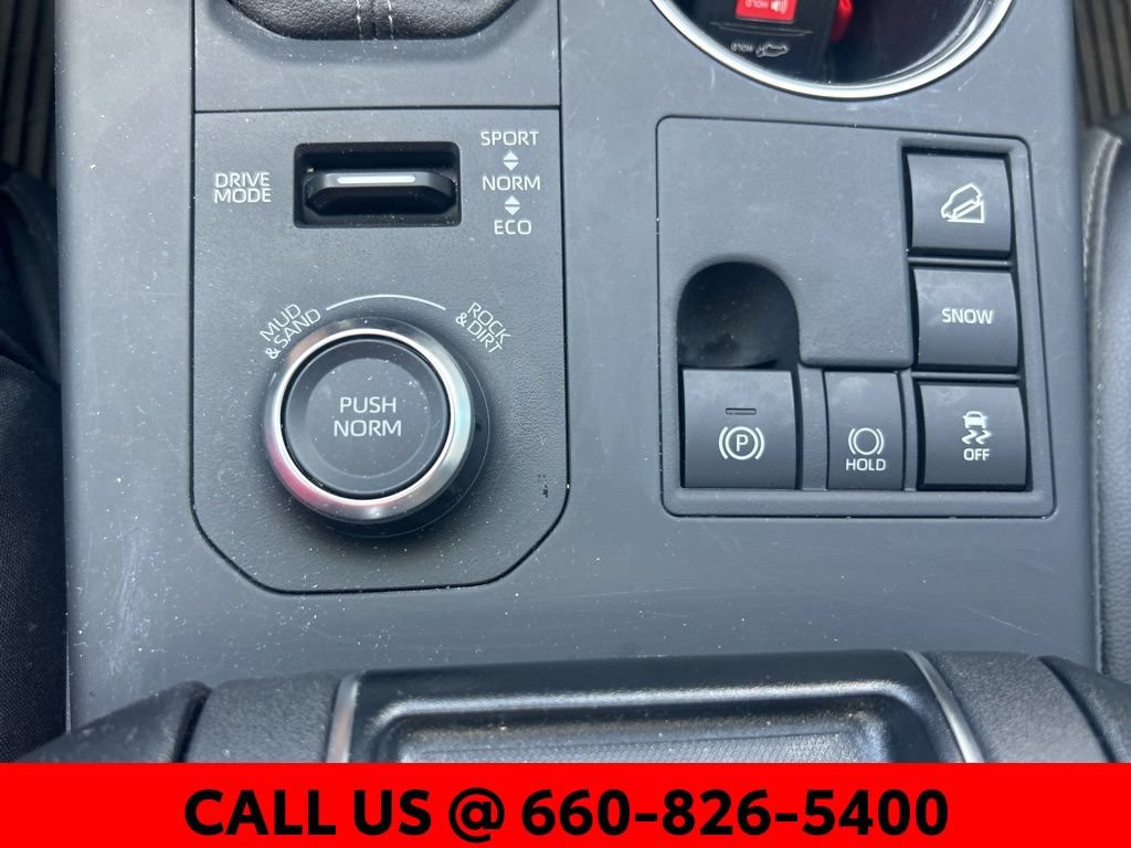 Certified 2025 Toyota Highlander XSE AWD/4WD image 23