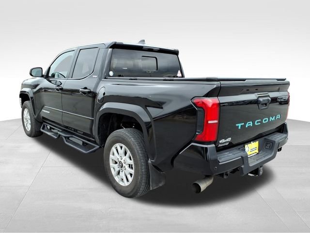 Used 2024 Toyota Tacoma SR5 image 6