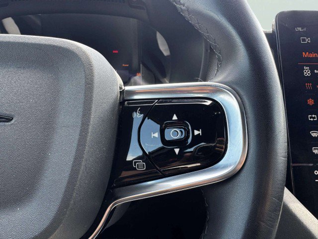 Used 2023 Polestar Polestar 2 w/ Pilot Pack image 23