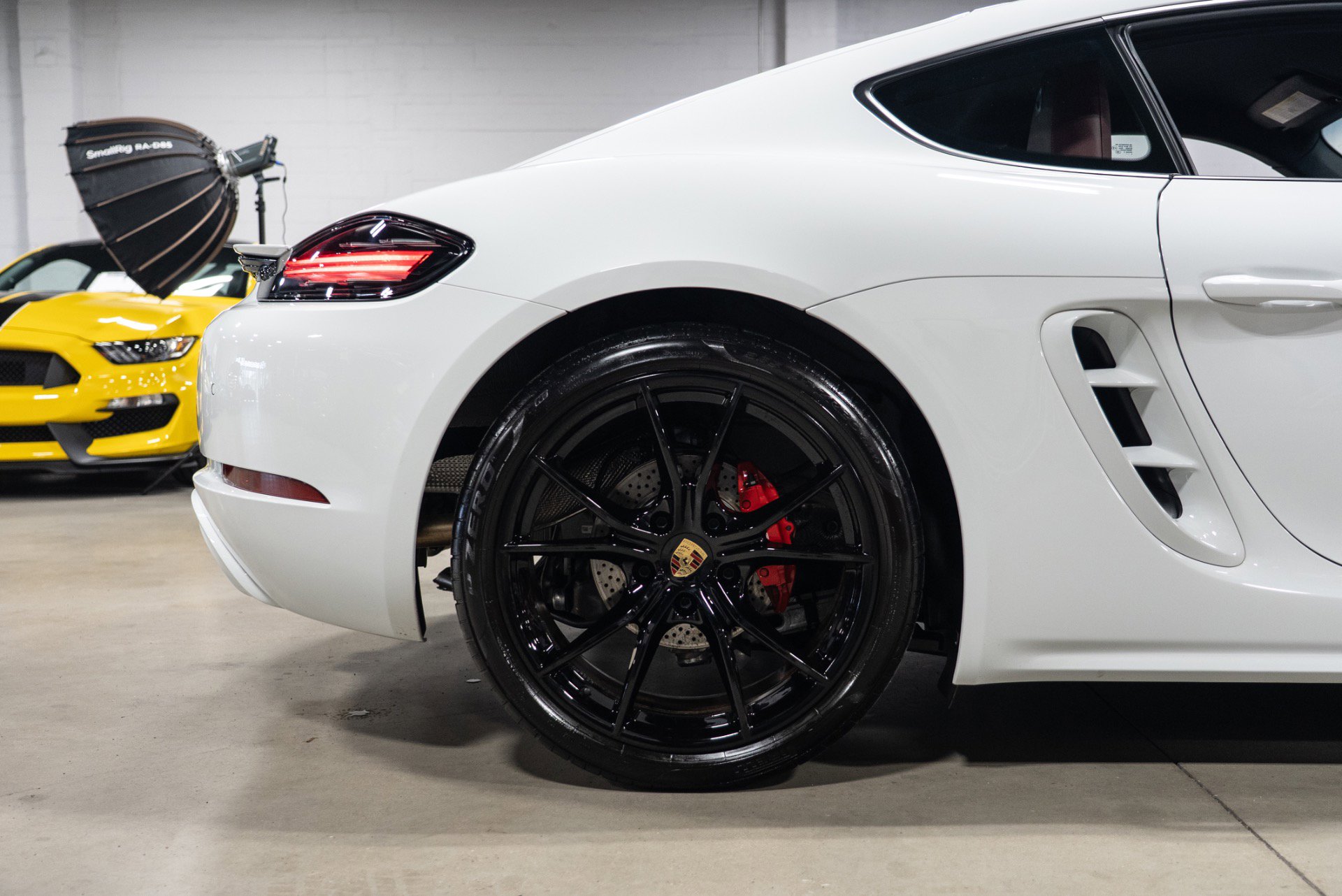 Used 2024 Porsche 718 Cayman S image 8