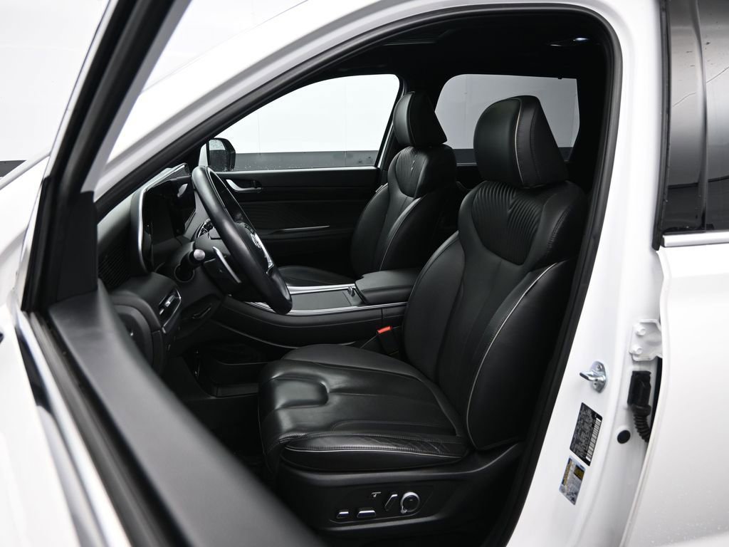 Used 2023 Hyundai Palisade Calligraphy image 26