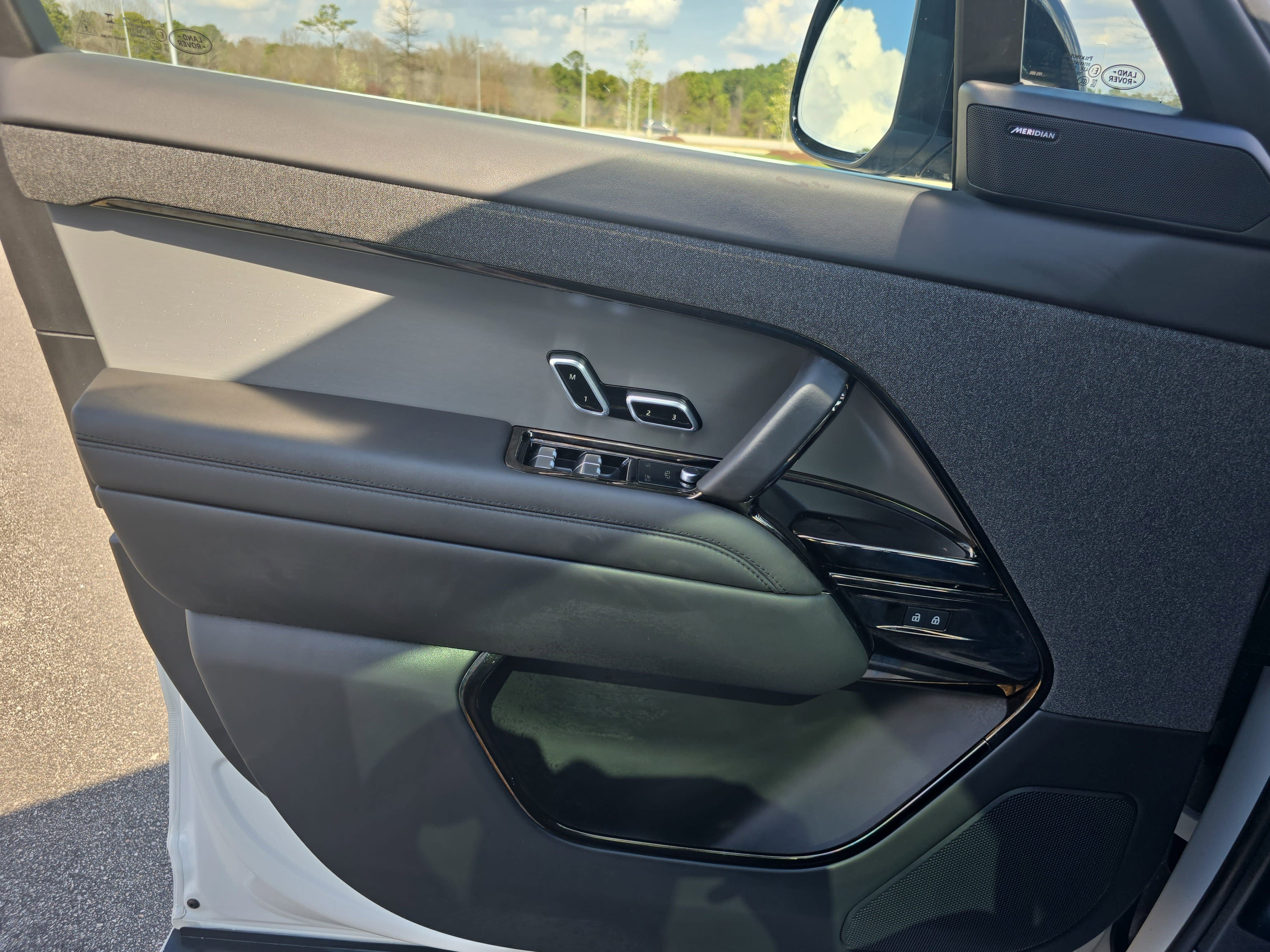 Used 2024 Land Rover Range Rover Sport Dynamic SE image 26