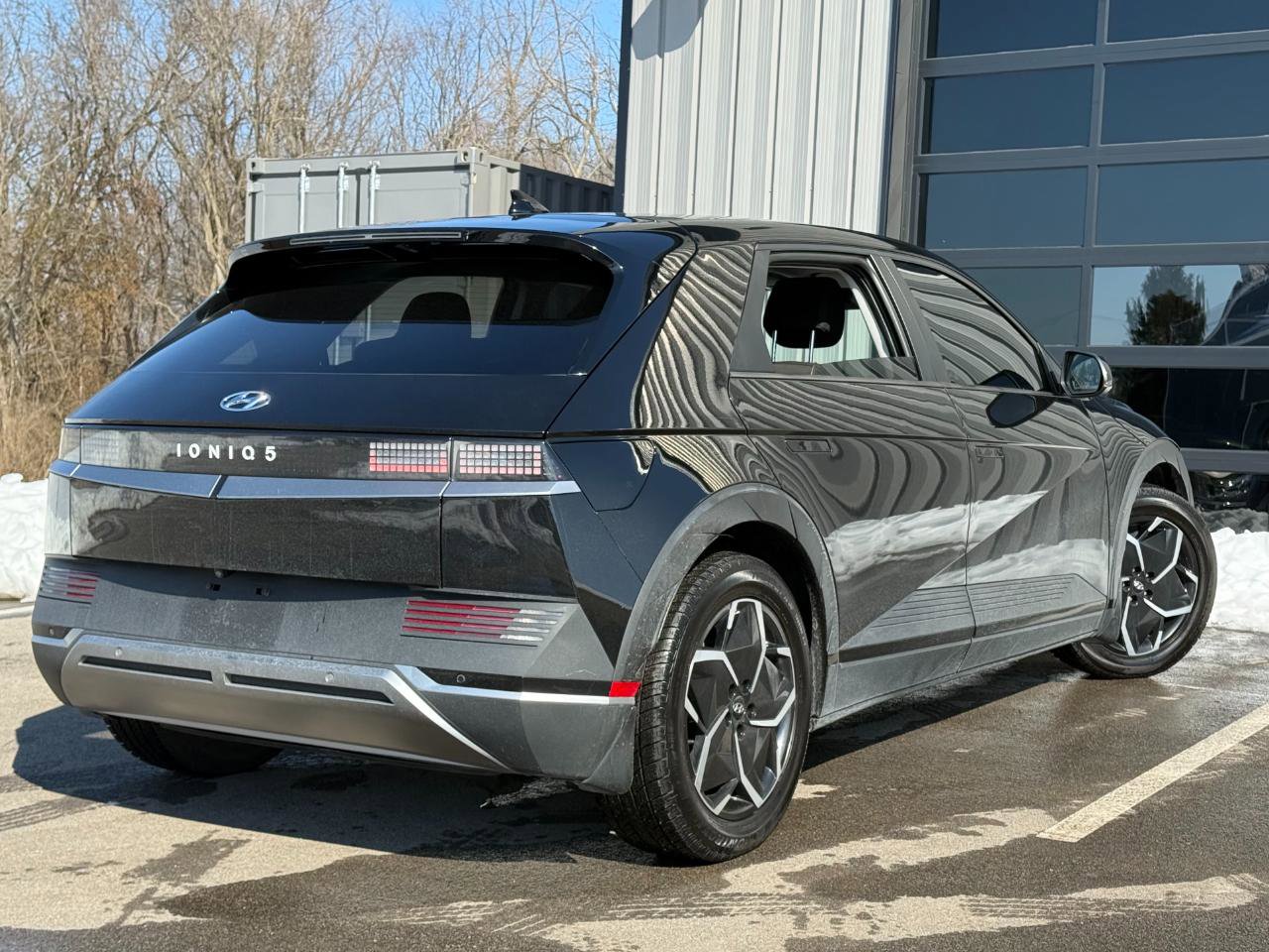 Used 2022 Hyundai Ioniq 5 SE image 5