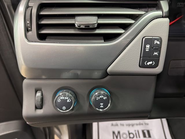 Used 2020 Chevrolet Tahoe LT AWD/4WD image 16