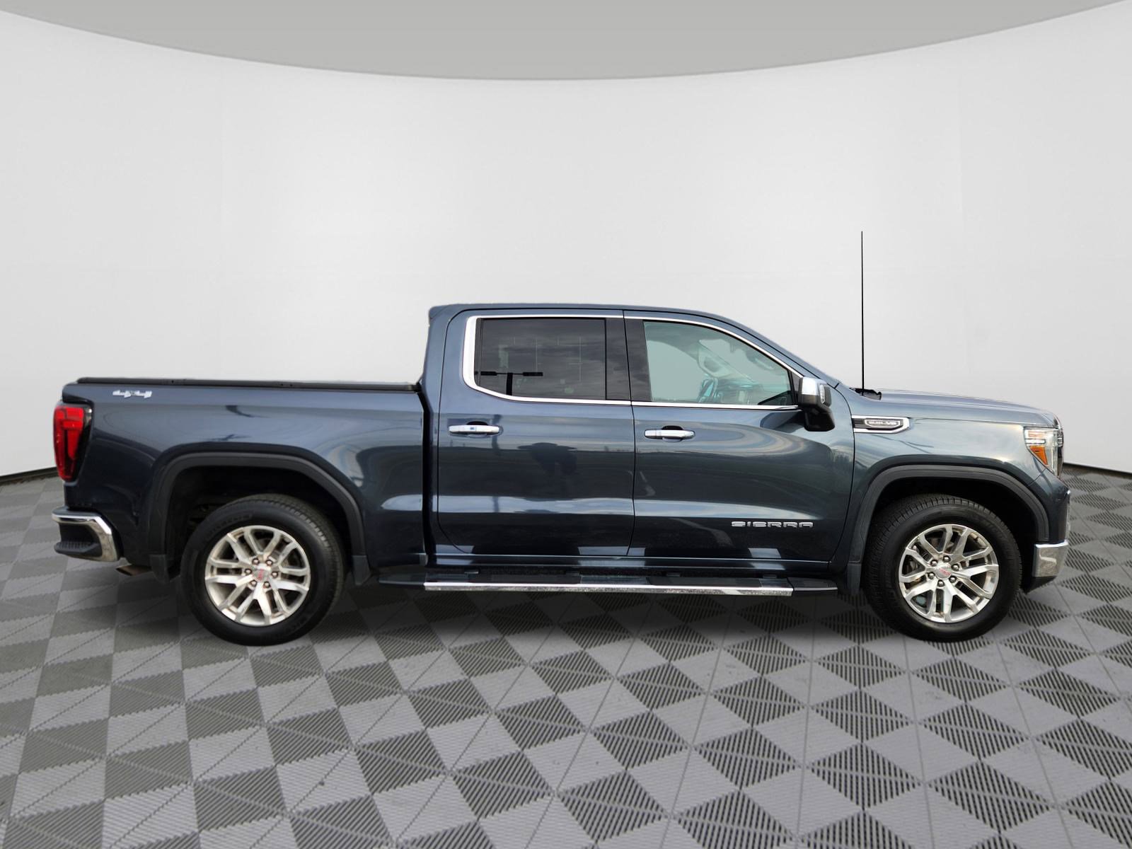 Used 2019 GMC Sierra 1500 SLT w/ SLT Premium Plus Package image 6