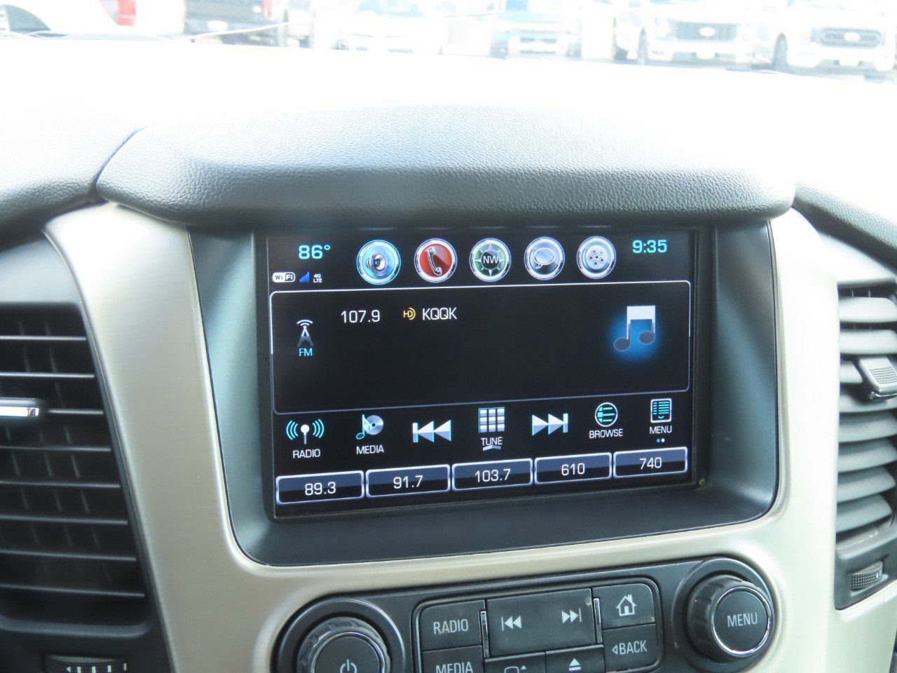 Used 2017 GMC Yukon XL Denali w/ Open Road Package AWD/4WD image 33