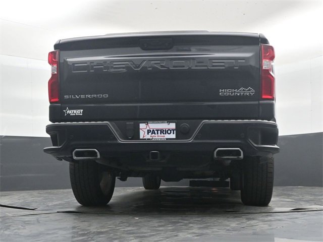 Used 2022 Chevrolet Silverado 1500 High Country w/ High Country Premium Package image 40