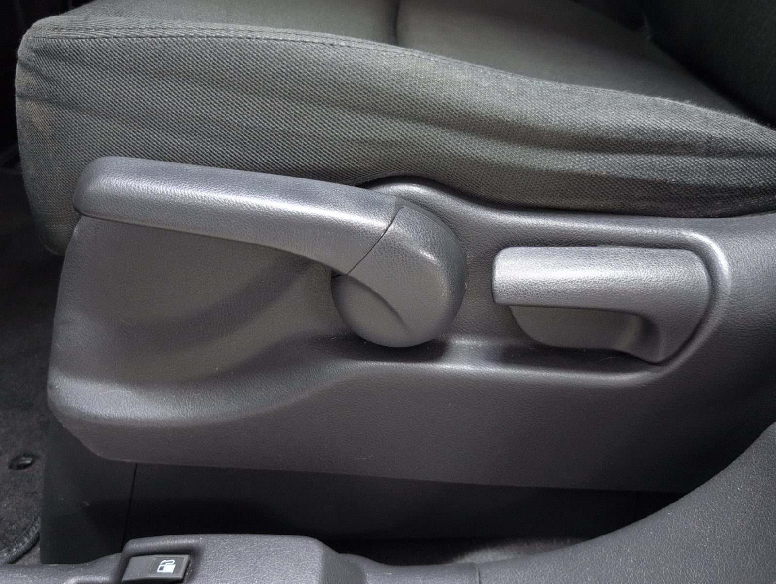Used 2014 Honda Ridgeline Sport image 5