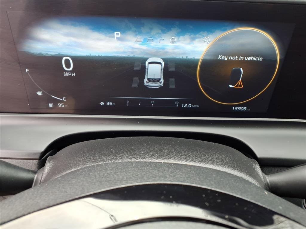 Used 2024 Kia Seltos EX image 30