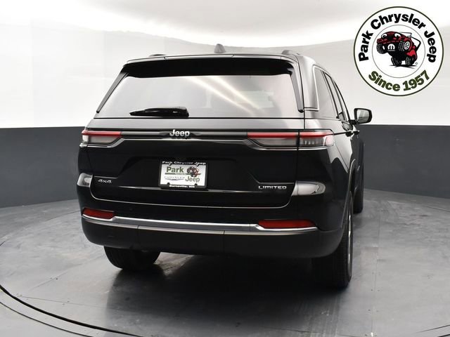 Used 2023 Jeep Grand Cherokee Limited AWD/4WD image 5