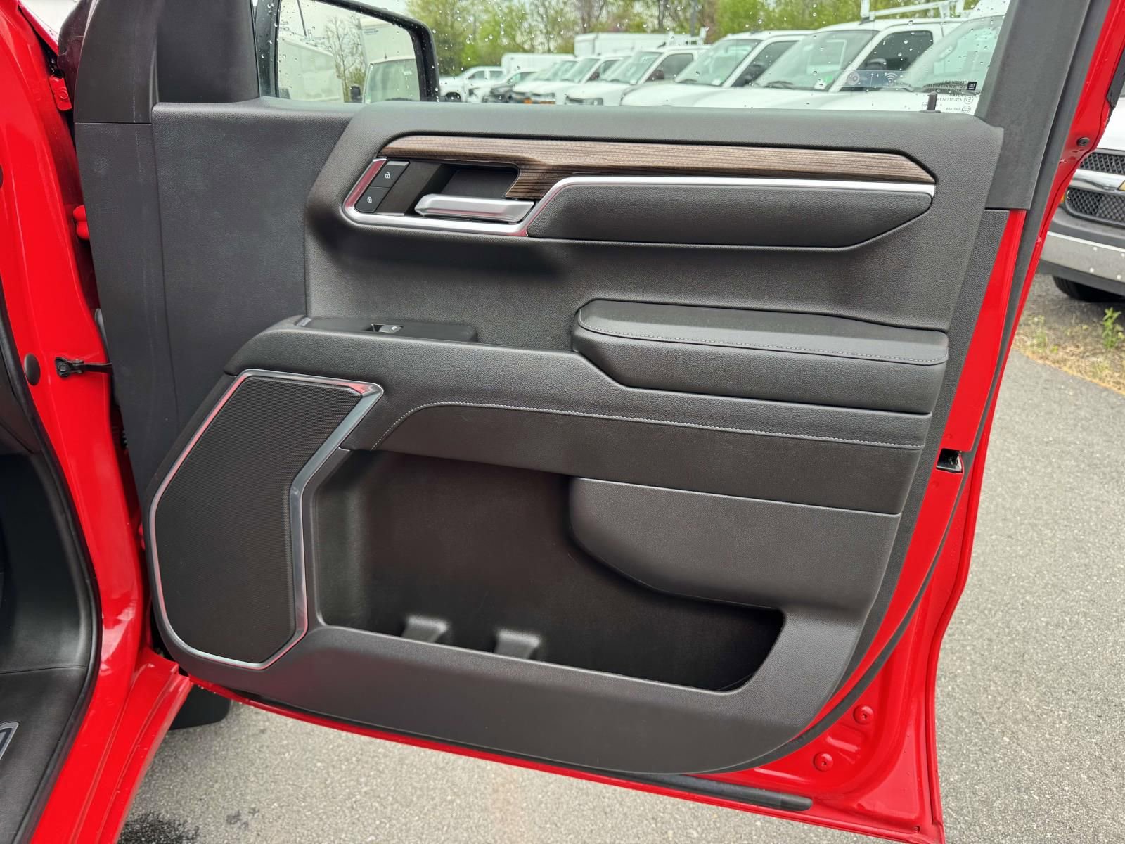 Used 2023 Chevrolet Silverado 1500 LT image 29