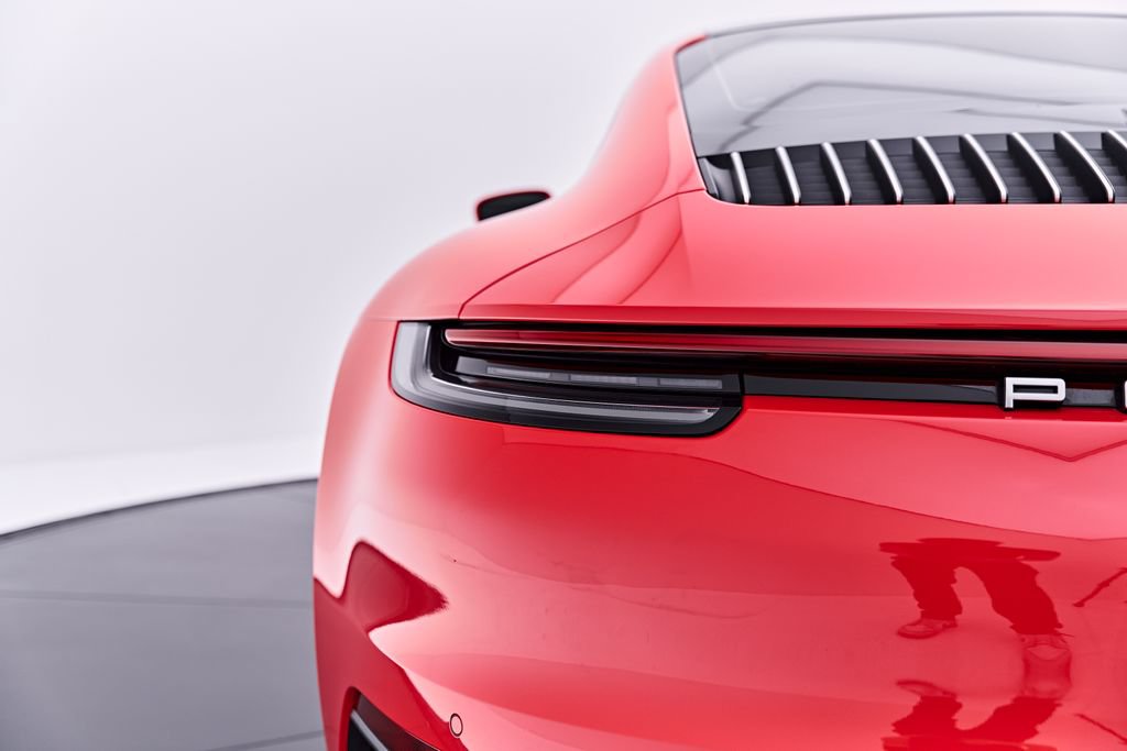 Used 2020 Porsche 911 Carrera 4S AWD/4WD image 25