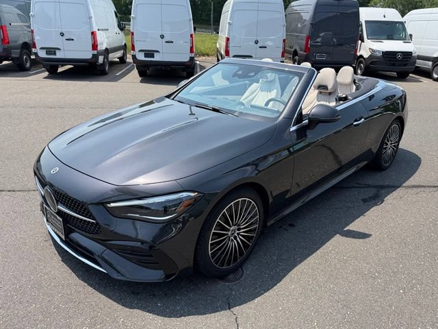 Used 2025 Mercedes-Benz CLE 300 4MATIC Cabriolet image 11