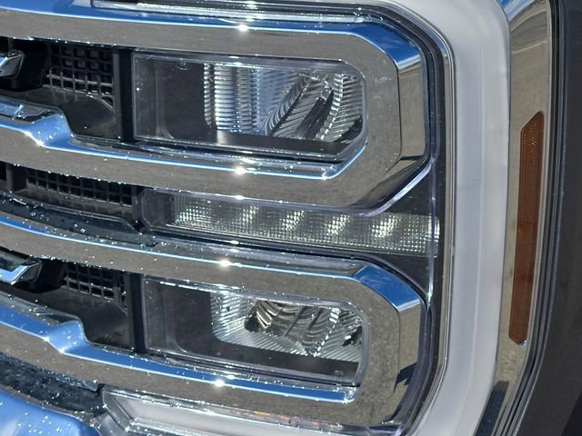 Used 2024 Ford F250 Lariat AWD/4WD image 8