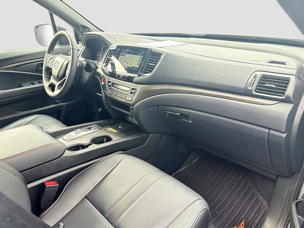 Used 2024 Honda Passport TrailSport image 29