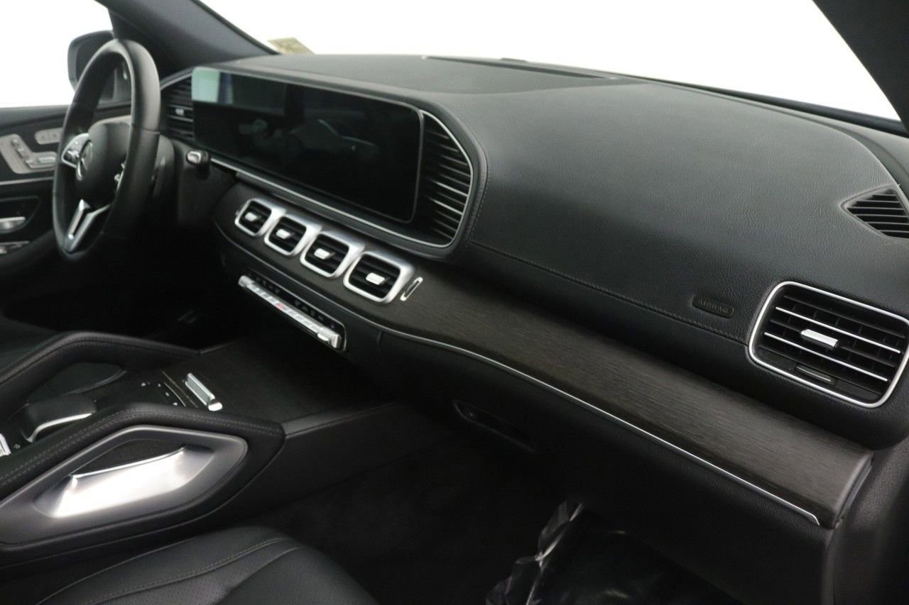 Certified 2022 Mercedes-Benz GLS 450 4MATIC image 25