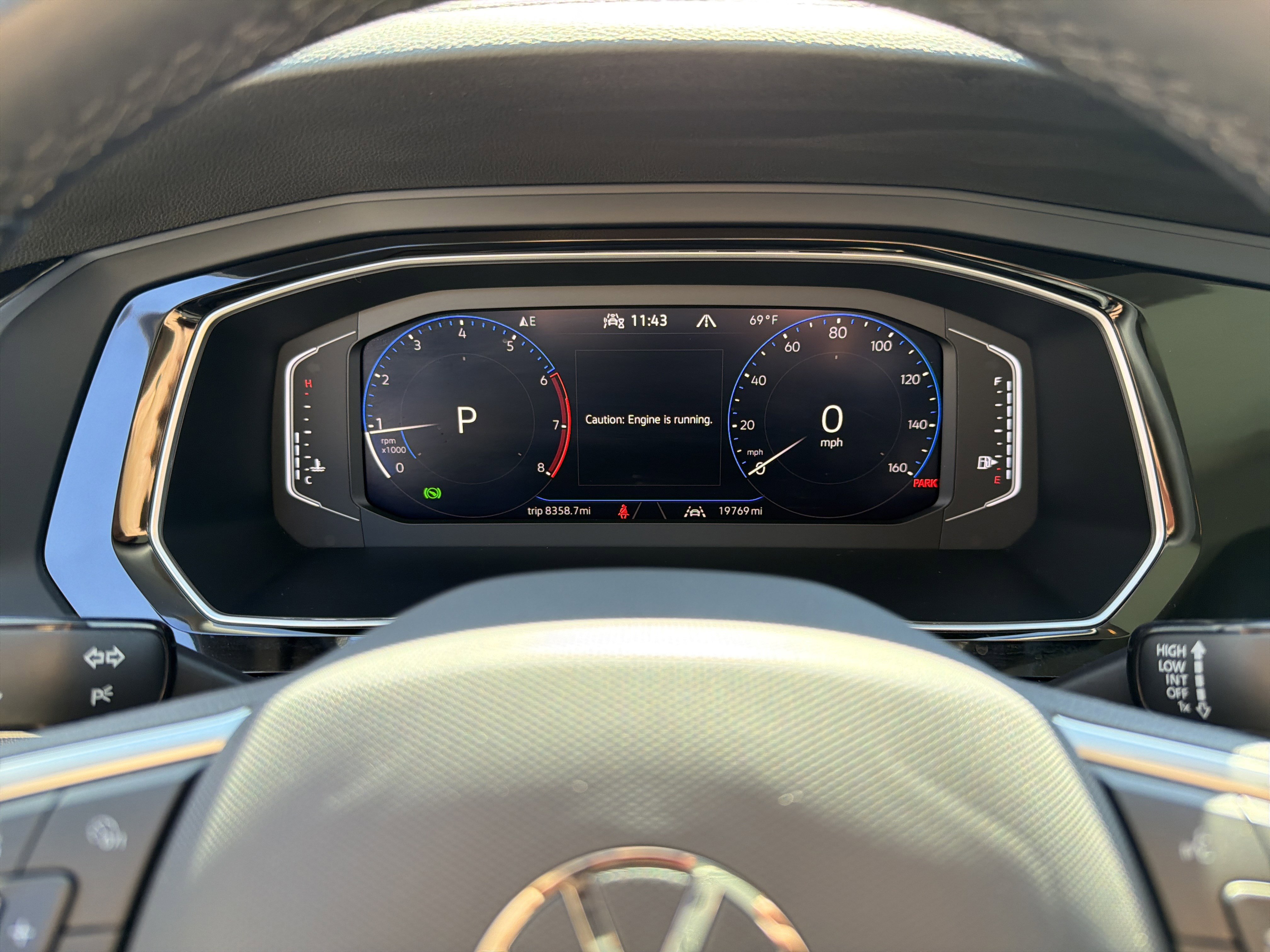 Used 2024 Volkswagen Jetta SEL image 32