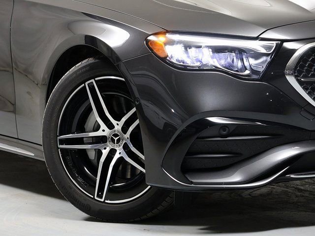 Certified 2026 Mercedes-Benz E 350 4MATIC Sedan image 5