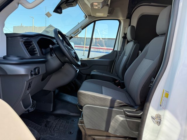 New 2027 Ford Transit 250 148 Medium Roof w/ Load Area Protection Package RWD image 14
